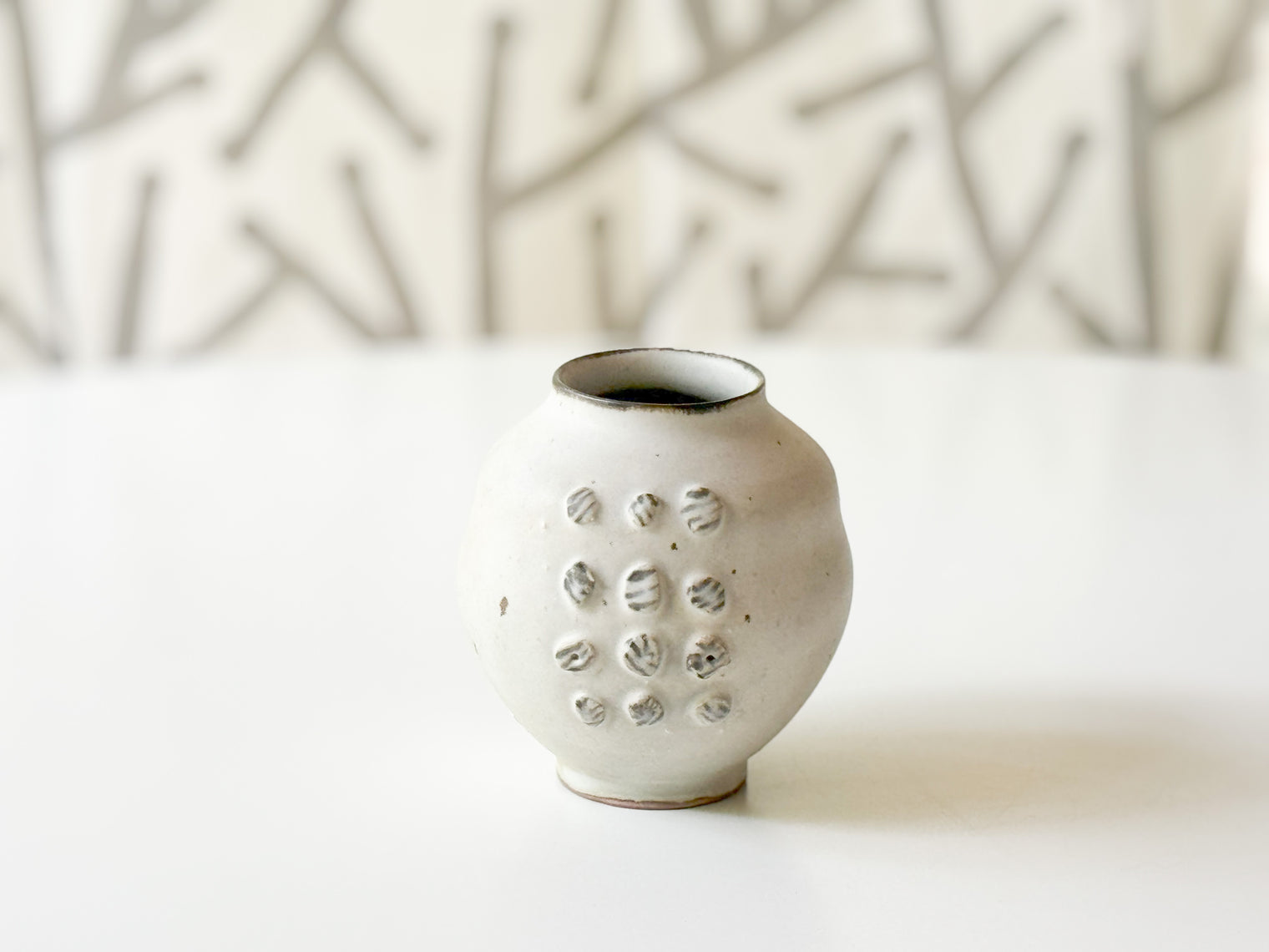 Issaki kiln - Round Vase, Dots