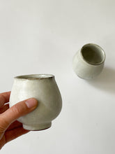 Load image into Gallery viewer, Issaki kiln -  round cup
