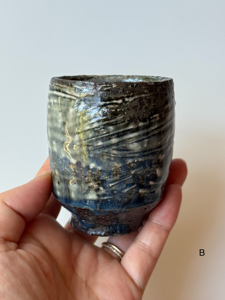 Issaki kiln -  "Naderu" Yunomi cup