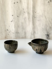 Moriyama Kiln -  "Teno" katakuchi bowl, Dark