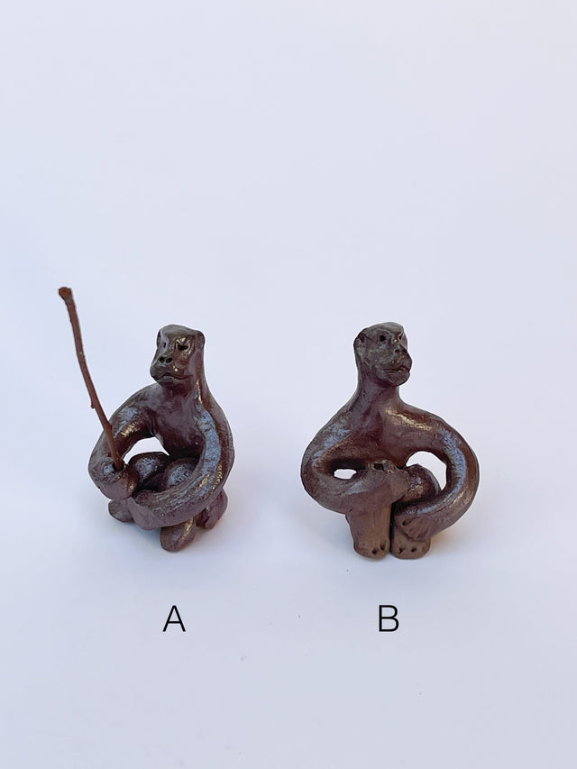 Nakadera kiln - Sitting monkey ornament