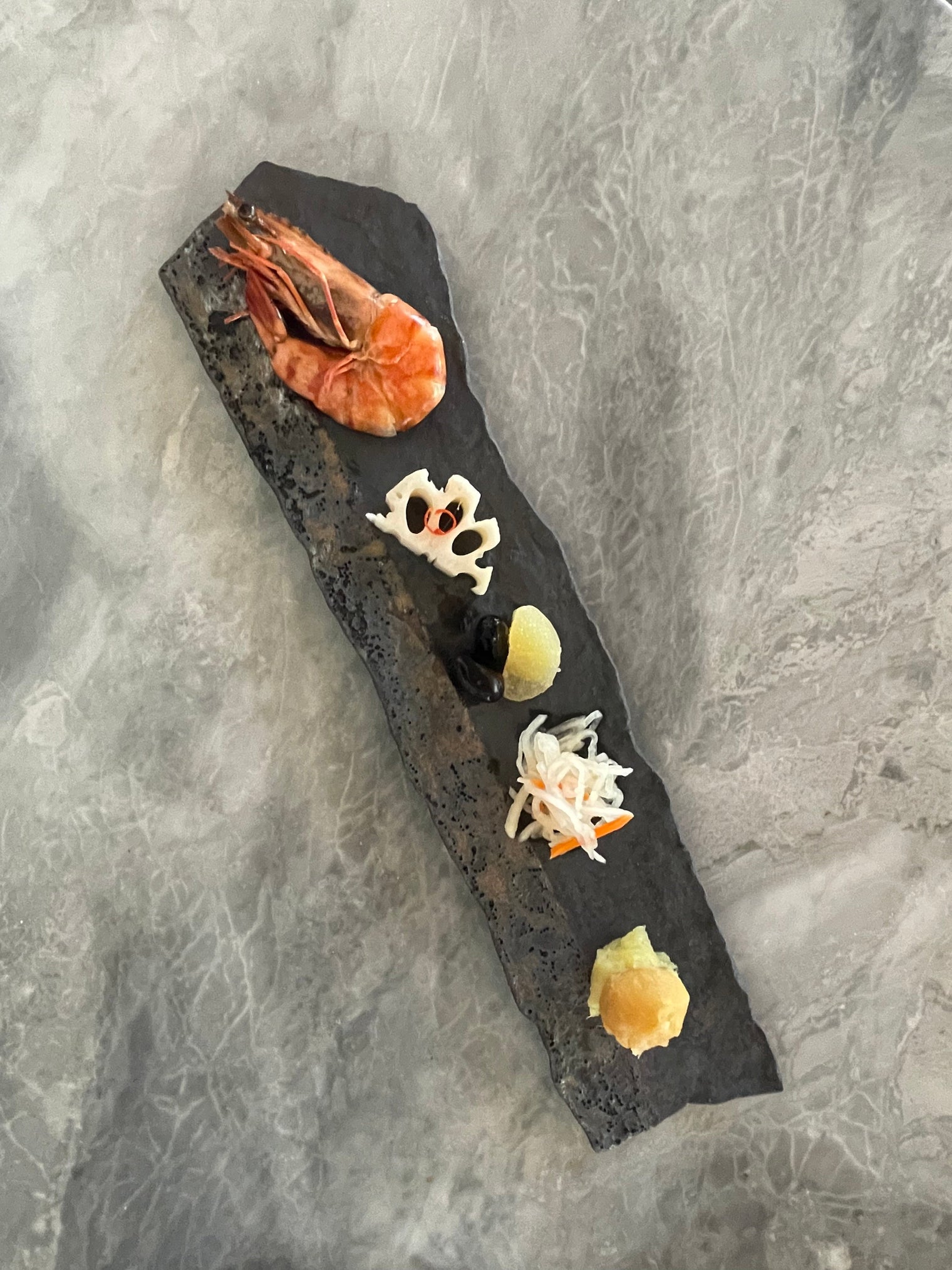 Moriyama Kiln - "Ishizara" Lava stone platter
