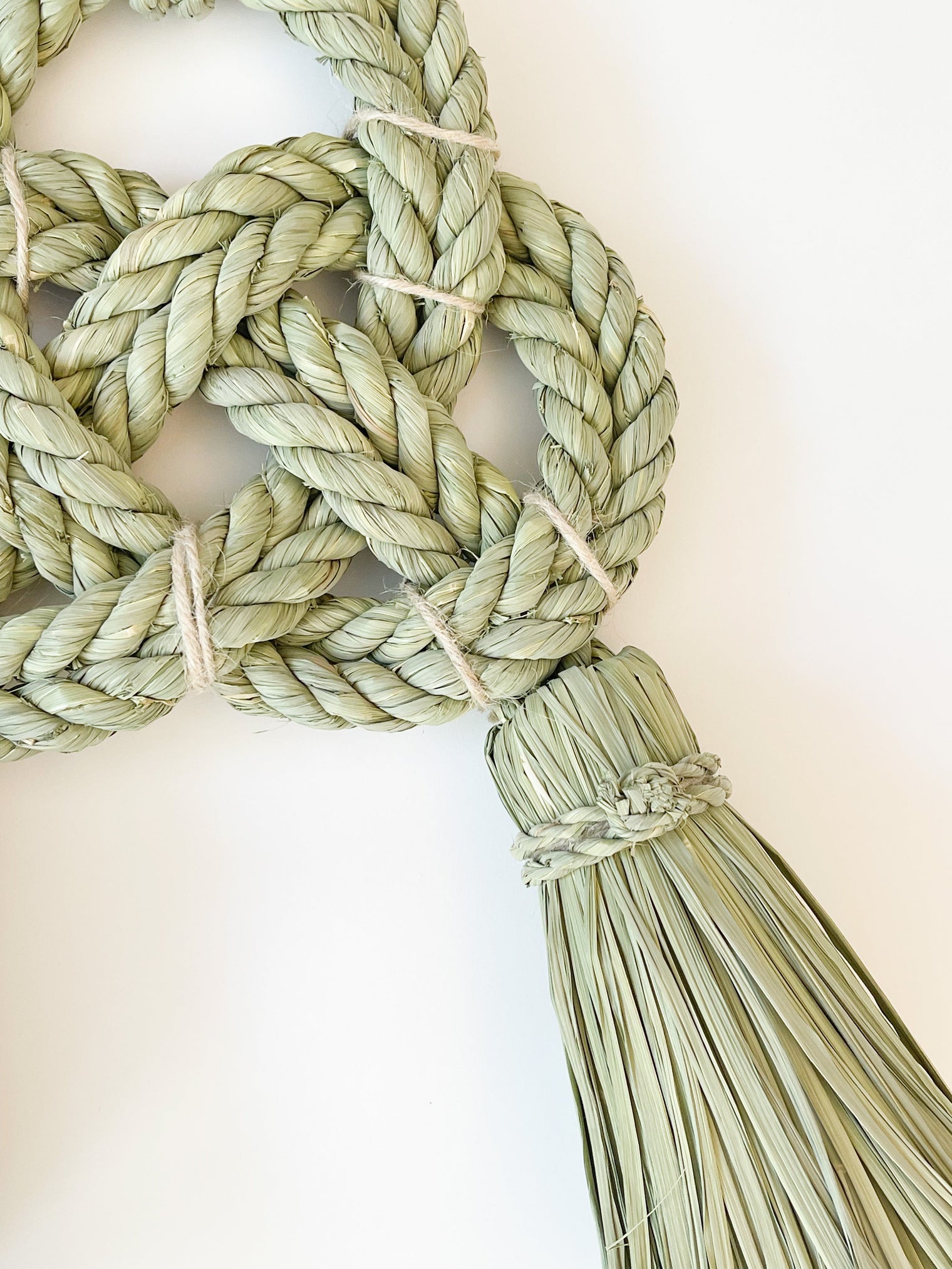Takubo Straw Decoration - Iwai Musubi