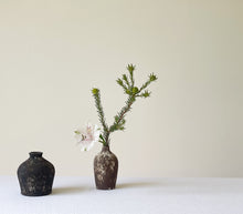 Load image into Gallery viewer, Moriyama Kiln - Bud vase,  Dark Brown, Narrow
