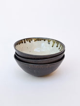 Load image into Gallery viewer, Moriyama Kiln - Soup Bowl, Brown and white
